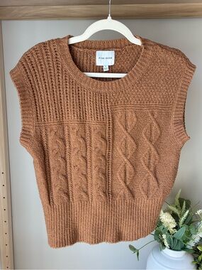 Brown Sweater Vest Women Lg Chunky Cable Knit Mock Neck
Pullover Academia